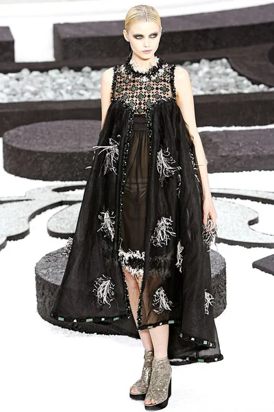 Look 85